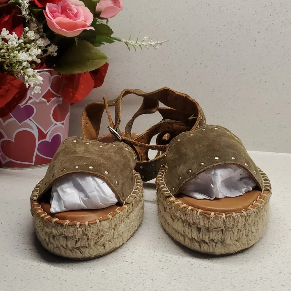 ALOHAS Olive Green Suede Leather Espadrille Sandals (sz 6)